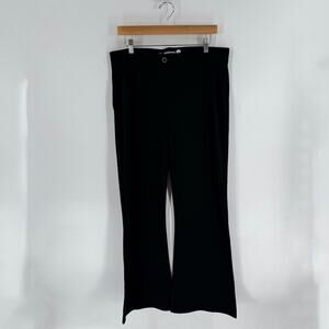 Betabrand Black Flare Leg Work Pants Comfort Size 1X Petite